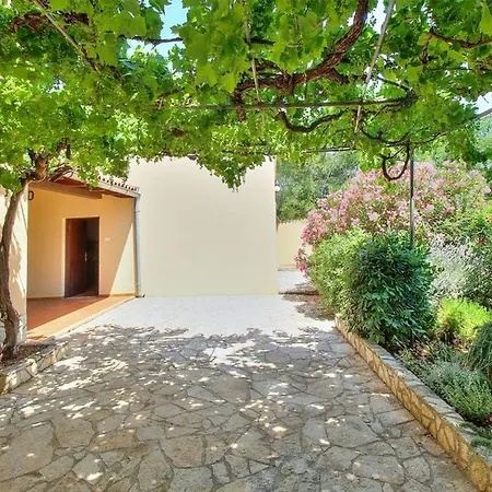 House Flora Сasa de vacaciones Novigrad Istria